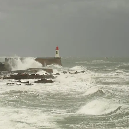 Maison De Pecheur Aux Sables Dolonne Entre Ocean Les Sables-d'Olonne